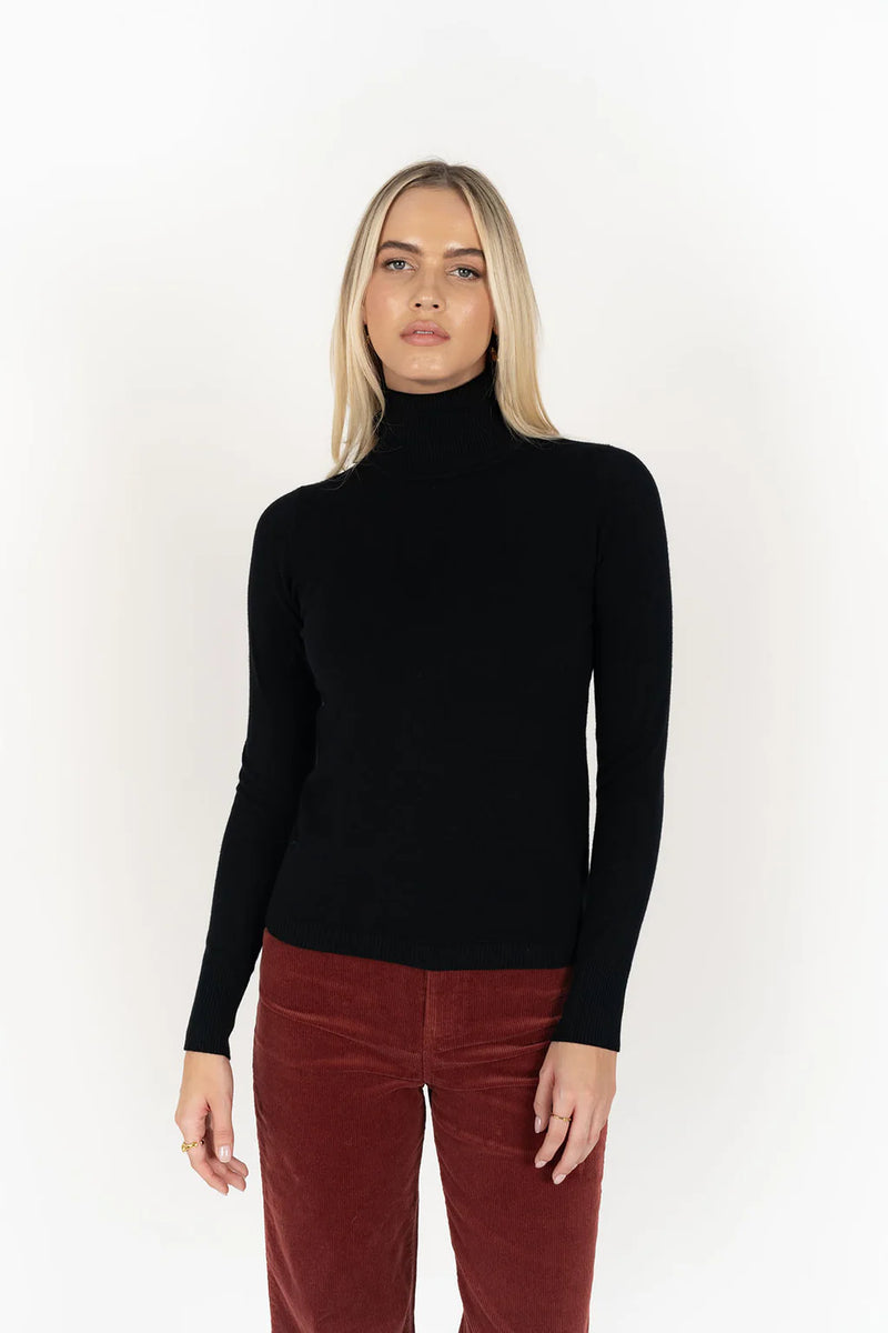Humidity Lifestyle Alana Skivvy - Black