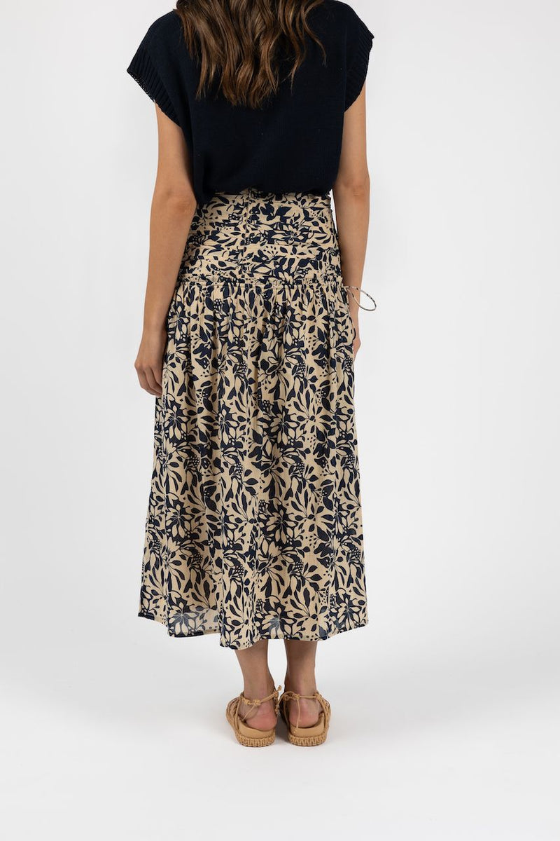 Humidity Lifestyle Eden Rouched Skirt - Navy Print (HS24316)